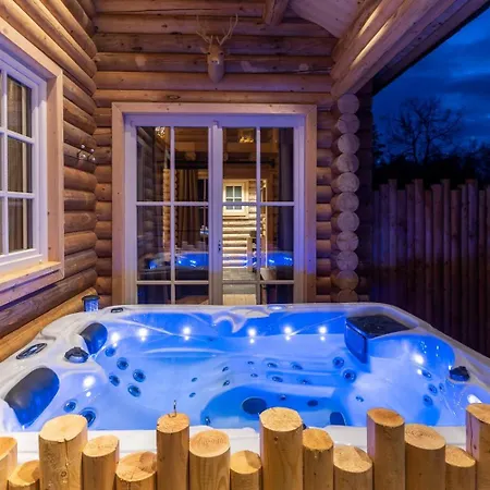 Chalet Cosy W/ Jacuzzi In Amazing Region *